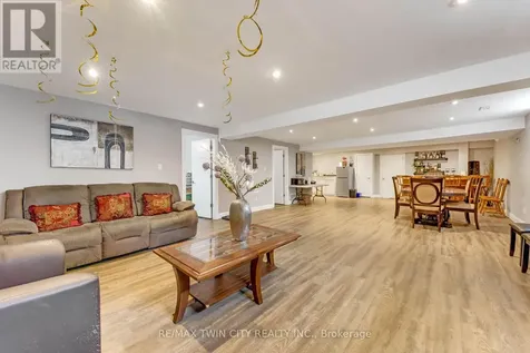 86 Woodberry Crescent Kitchener ON N3B 0C8