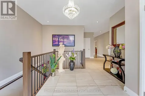 86 Woodberry Crescent Kitchener ON N3B 0C8
