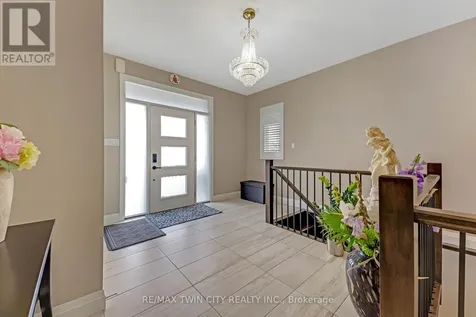 86 Woodberry Crescent Kitchener ON N3B 0C8