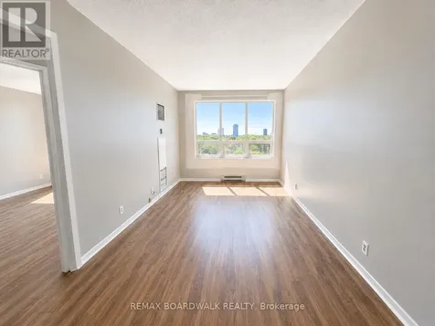 35 Holland Avenue Ottawa ON K1Y 4S2