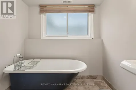 1445 Matheson Road Ottawa ON K1J 8B5