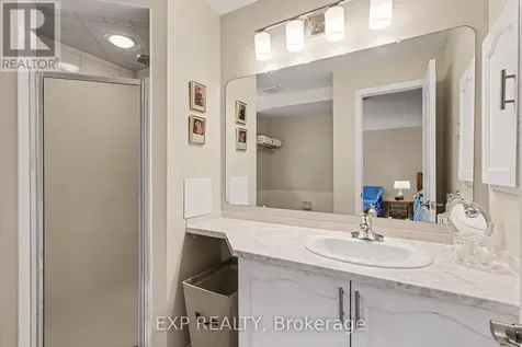 1856 Summerfields Crescent Ottawa ON K1C 7B7