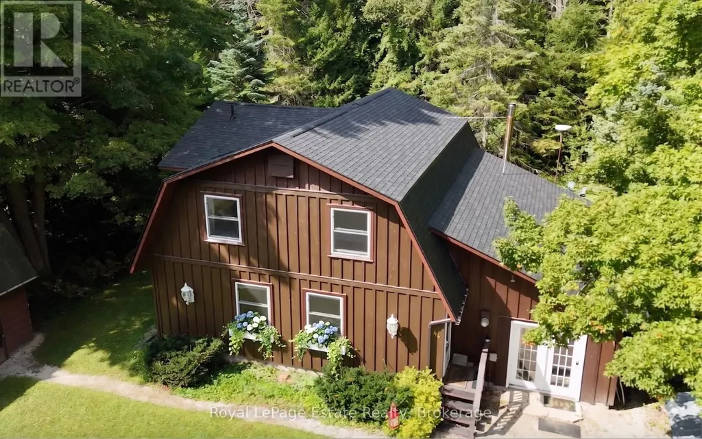 44 Whitefish Boulevard South Bruce Peninsula ON N0H 2T0