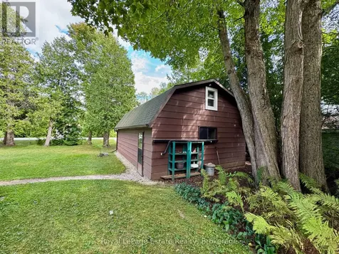 44 Whitefish Boulevard South Bruce Peninsula ON N0H 2T0