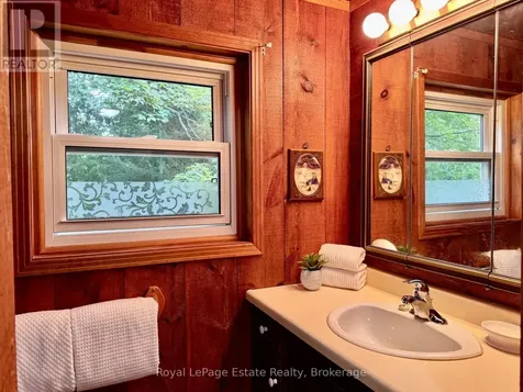 44 Whitefish Boulevard South Bruce Peninsula ON N0H 2T0