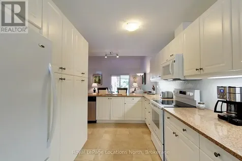 111 Empire Lane Meaford ON N4L 0A5