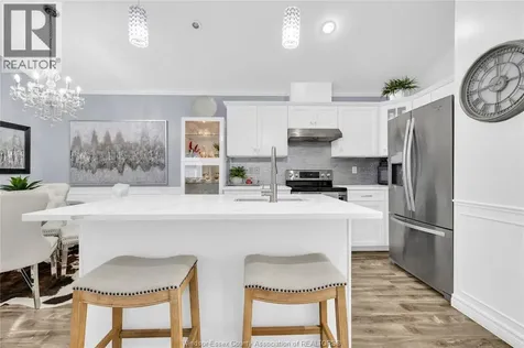 11266 Timber Bay Crescent Windsor ON N8R 2L2
