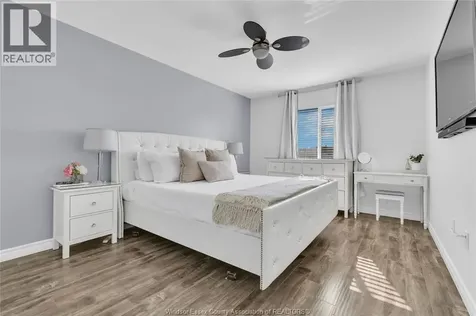 11266 Timber Bay Crescent Windsor ON N8R 2L2