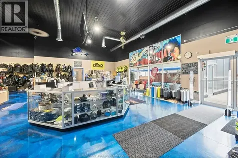 340 Croft Lakeshore ON N8N 2L9