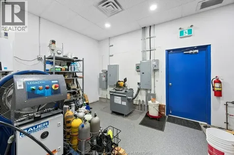 340 Croft Lakeshore ON N8N 2L9
