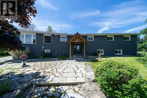 560 Concession Road 15 West Tiny ON L9M 0K4