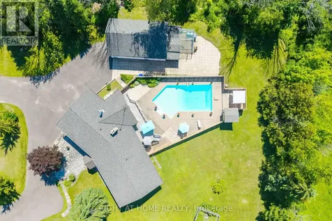 560 Concession Road 15 West Tiny ON L9M 0K4