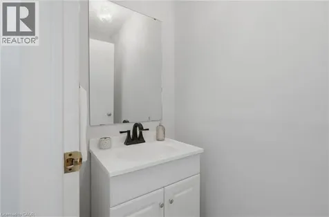 386 Highland Road West Stoney Creek ON L8J 3P9