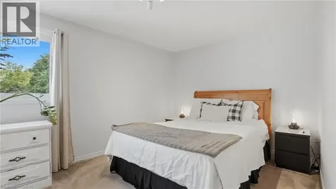 386 Highland Road West Stoney Creek ON L8J 3P9