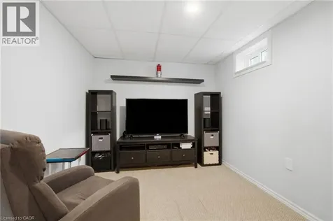 386 Highland Road West Stoney Creek ON L8J 3P9