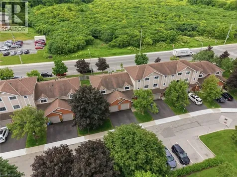 386 Highland Road West Stoney Creek ON L8J 3P9