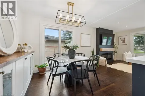 18 Jasper Court Kitchener ON N2E 1C6
