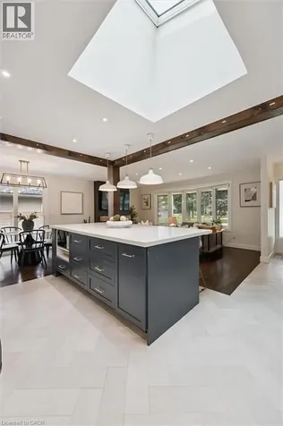 18 Jasper Court Kitchener ON N2E 1C6
