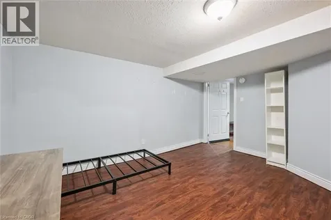 16 Beaucourt Place Hamilton ON L8S 2P7
