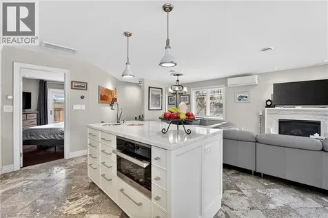 11 Peel Street St. Catharines ON L2N 5A2