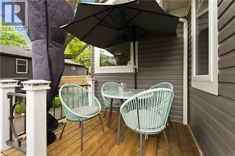 11 Peel Street St. Catharines ON L2N 5A2