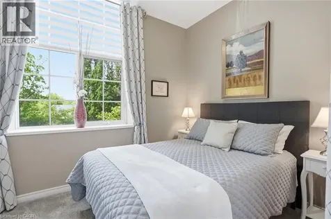 262 Dundas Street East Waterdown ON L8B 1A9