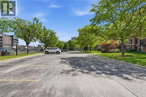262 Dundas Street East Waterdown ON L8B 1A9