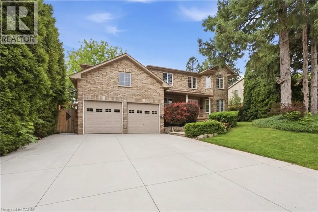 11 Maynard Street Hamilton ON L9B 1A9