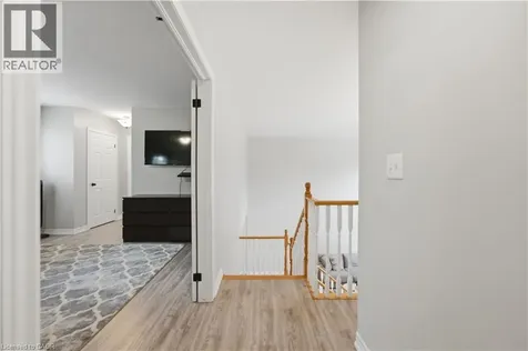 11 Maynard Street Hamilton ON L9B 1A9