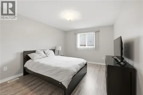11 Maynard Street Hamilton ON L9B 1A9