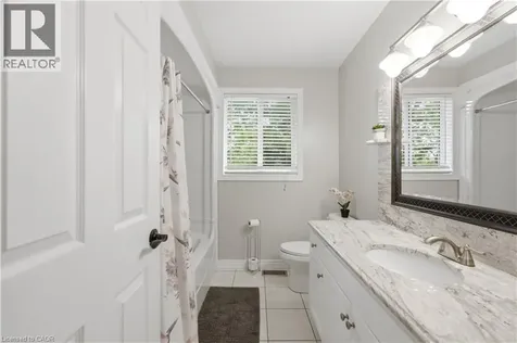 11 Maynard Street Hamilton ON L9B 1A9