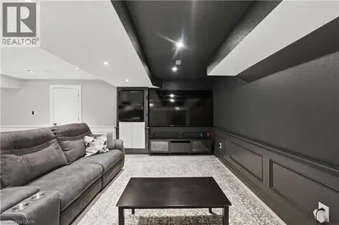 11 Maynard Street Hamilton ON L9B 1A9