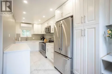 56 Georgian Manor Drive Collingwood ON L9Y 3Z1