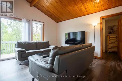 56 Georgian Manor Drive Collingwood ON L9Y 3Z1