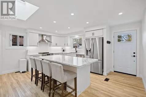 87 St Paul Avenue Brantford ON N3T 4G1