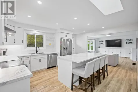 87 St Paul Avenue Brantford ON N3T 4G1