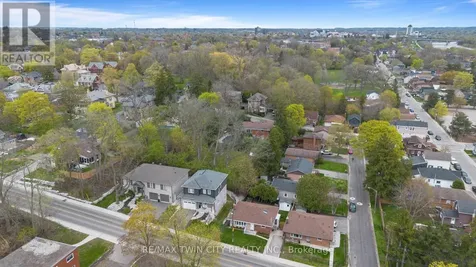 87 St Paul Avenue Brantford ON N3T 4G1