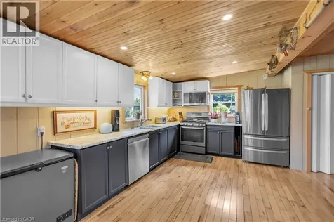 11 Cove Lane Port Rowan ON N0E 1M0