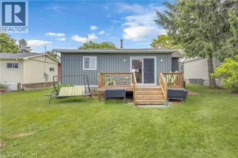 11 Cove Lane Port Rowan ON N0E 1M0