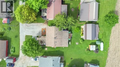 11 Cove Lane Port Rowan ON N0E 1M0