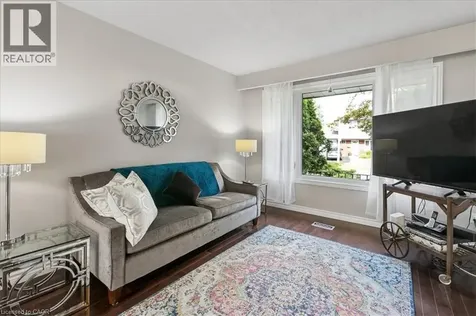 45 Arrowhead Crescent Kitchener ON N2P 1C1