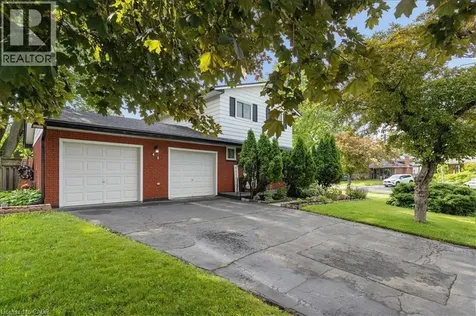 45 Arrowhead Crescent Kitchener ON N2P 1C1