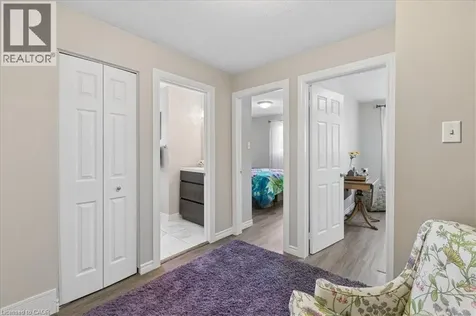 45 Arrowhead Crescent Kitchener ON N2P 1C1