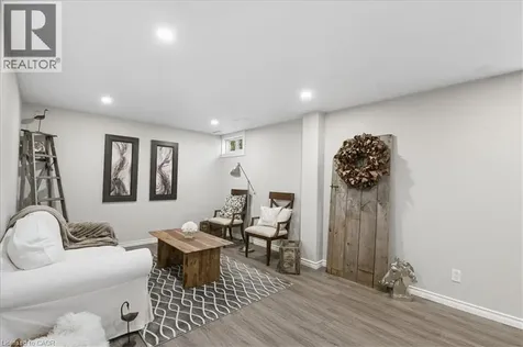 45 Arrowhead Crescent Kitchener ON N2P 1C1