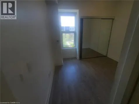 80 Vanauley Street Toronto ON M5T 0C9