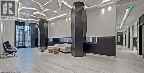 80 Vanauley Street Toronto ON M5T 0C9