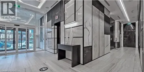 80 Vanauley Street Toronto ON M5T 0C9