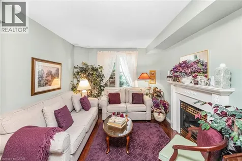 10 Richview Drive Hamilton ON L9B 2V5