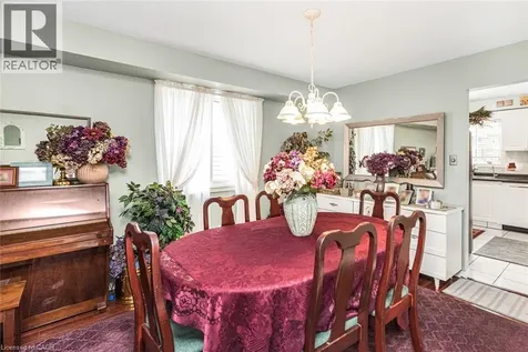 10 Richview Drive Hamilton ON L9B 2V5