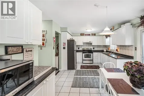 10 Richview Drive Hamilton ON L9B 2V5